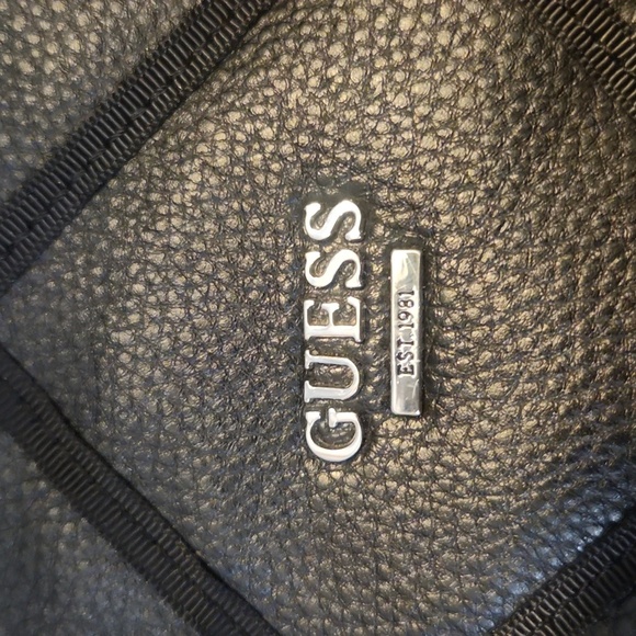 Preloved GUESS Black Quilted Women's Shoulder Bag - Picture 2 of 6